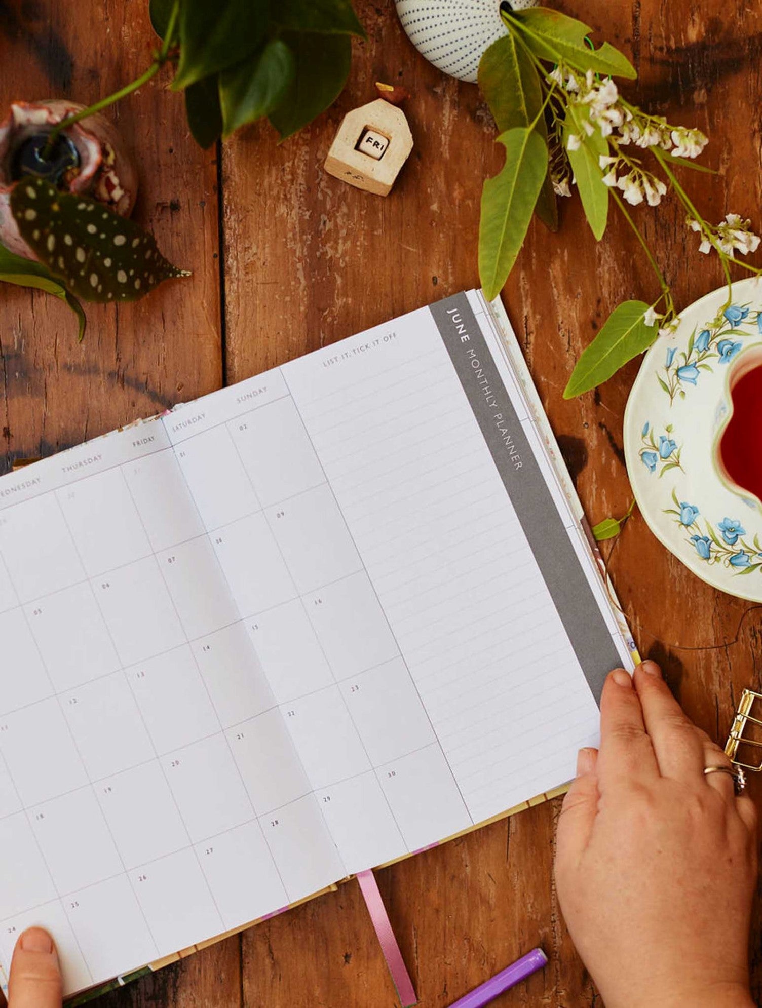 70% OFF Write To Me | 2024 Weekly Planner