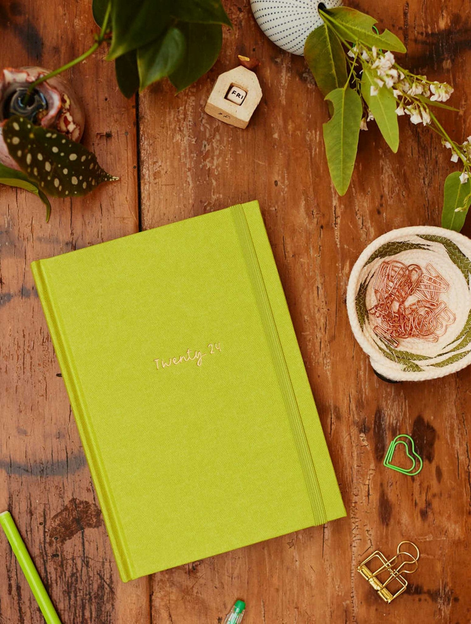 70% OFF Write To Me | 2024 Weekly Planner