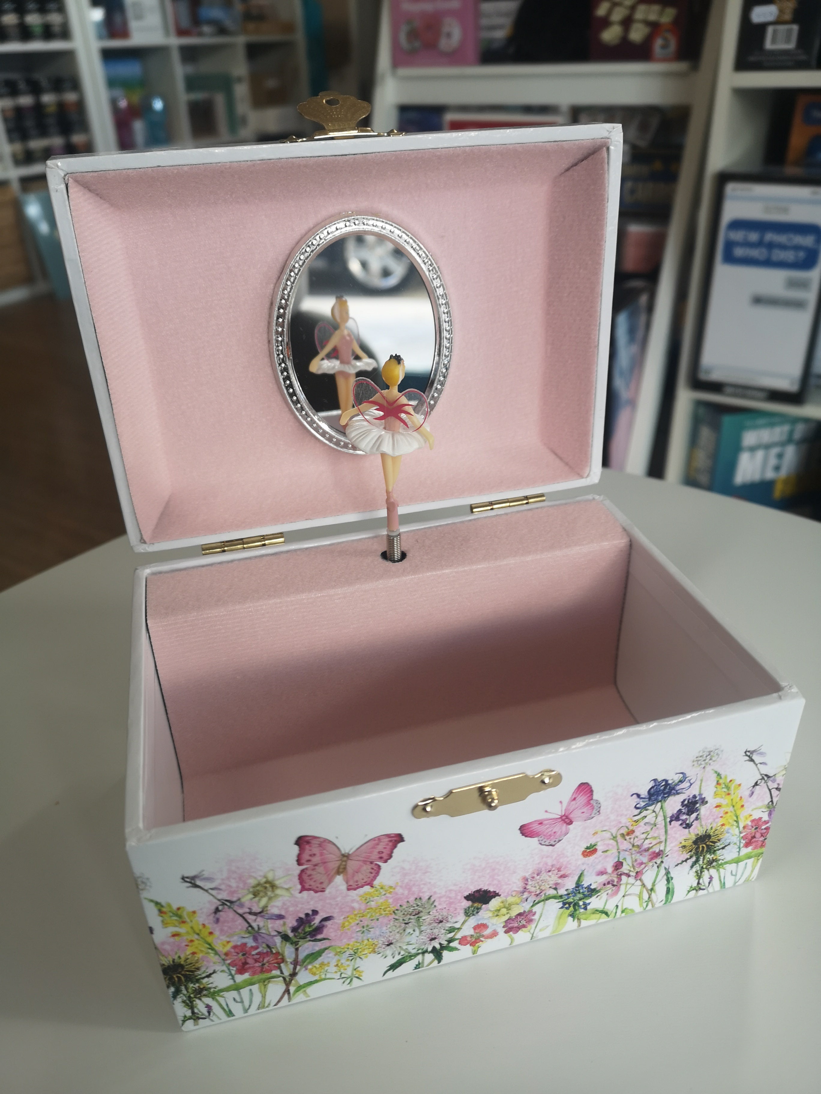 Forever Dreaming Musical Jewellery Boxes