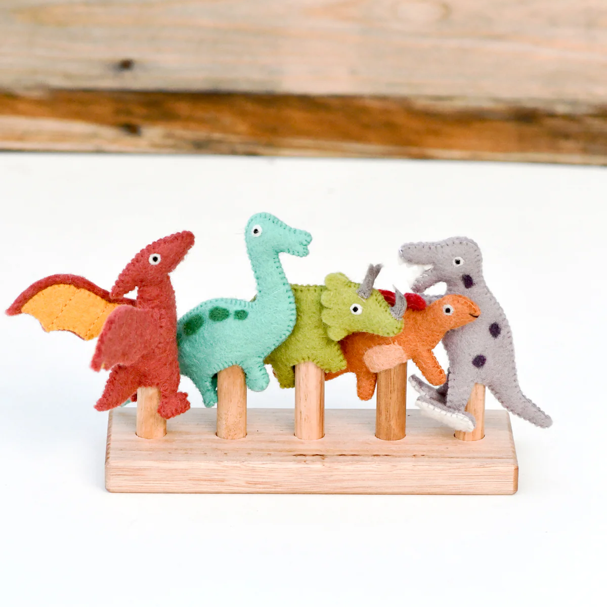 Tara Treasures | Felt Finger Puppet Set Dinosaurs