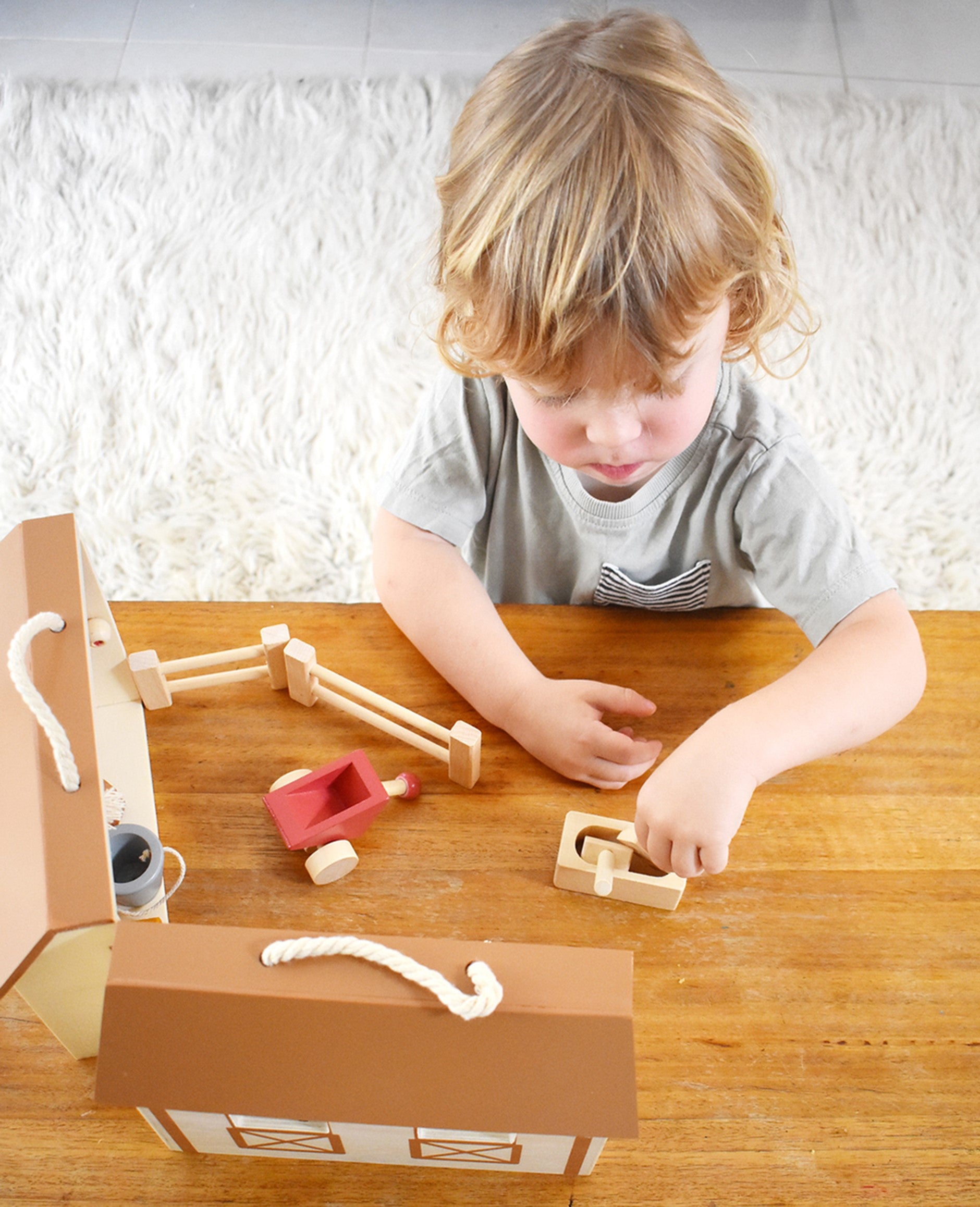 Wooden Portable Horse Stable Play Set