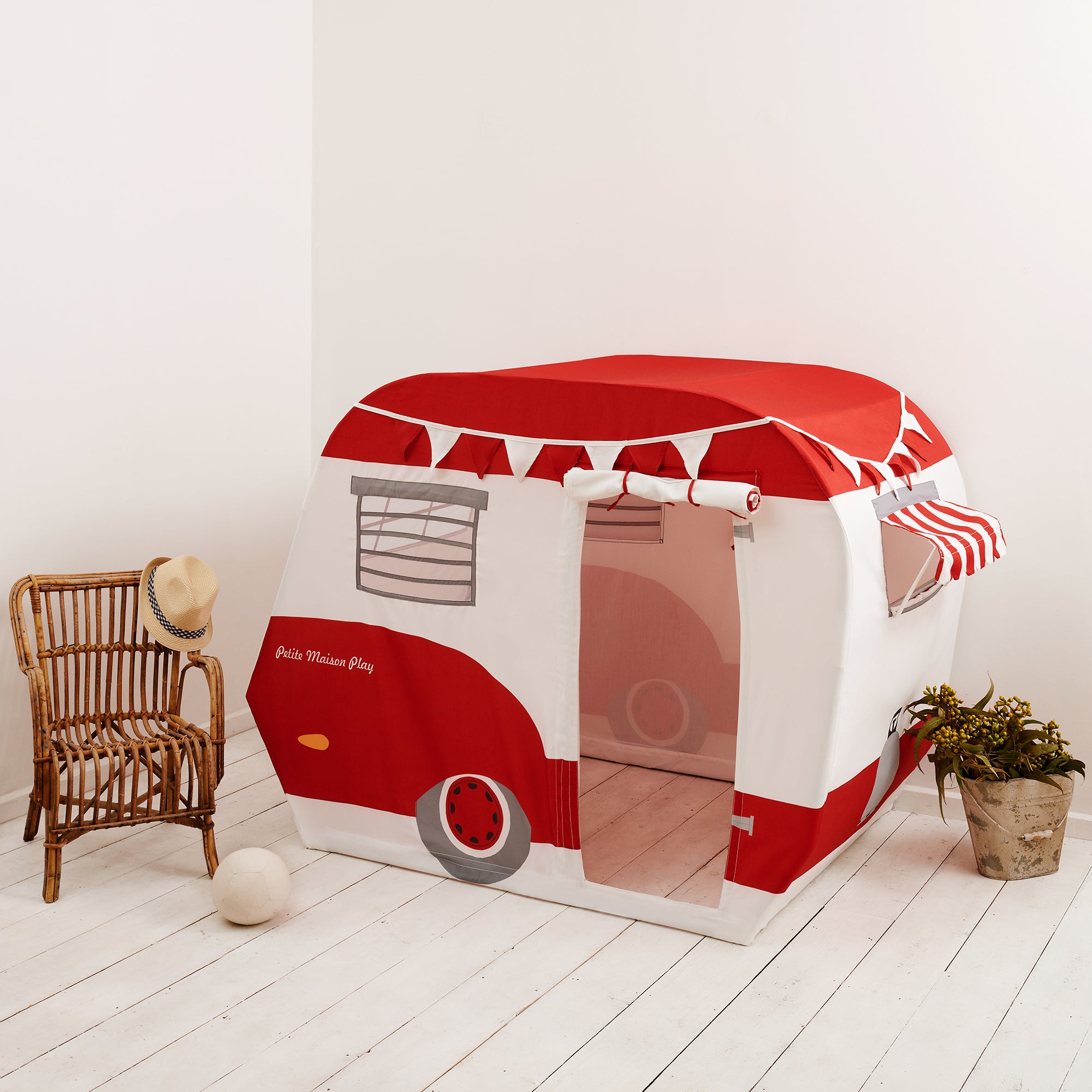 PopUp Vintage Camper Cubby