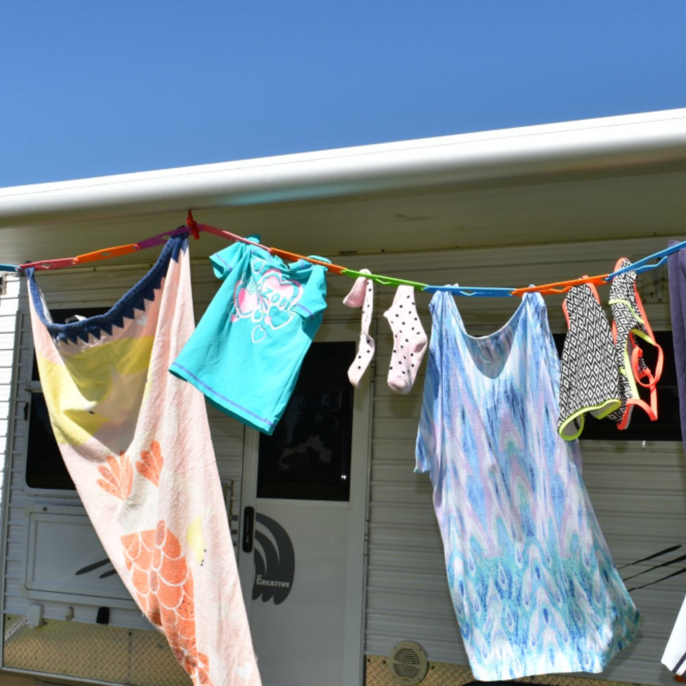 Slide n' Dry Pegless Clothesline - Coral - Australian Made